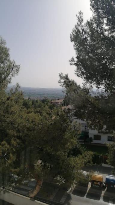 Апартаменты Views, Family & Private Parking In Alto Albayzin Гранада Экстерьер фото